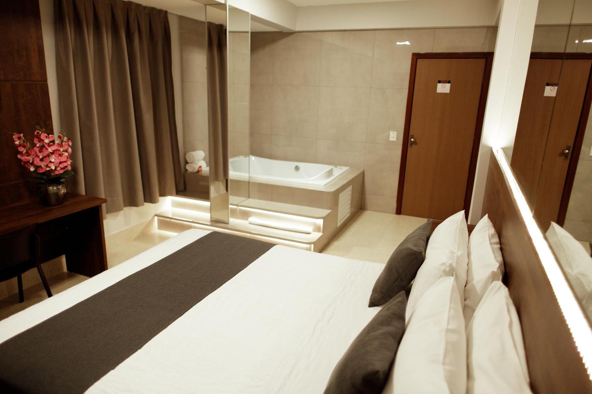 Roma Hotel By H Hoteis - Airport Núcleo Bandeirante Exteriör bild